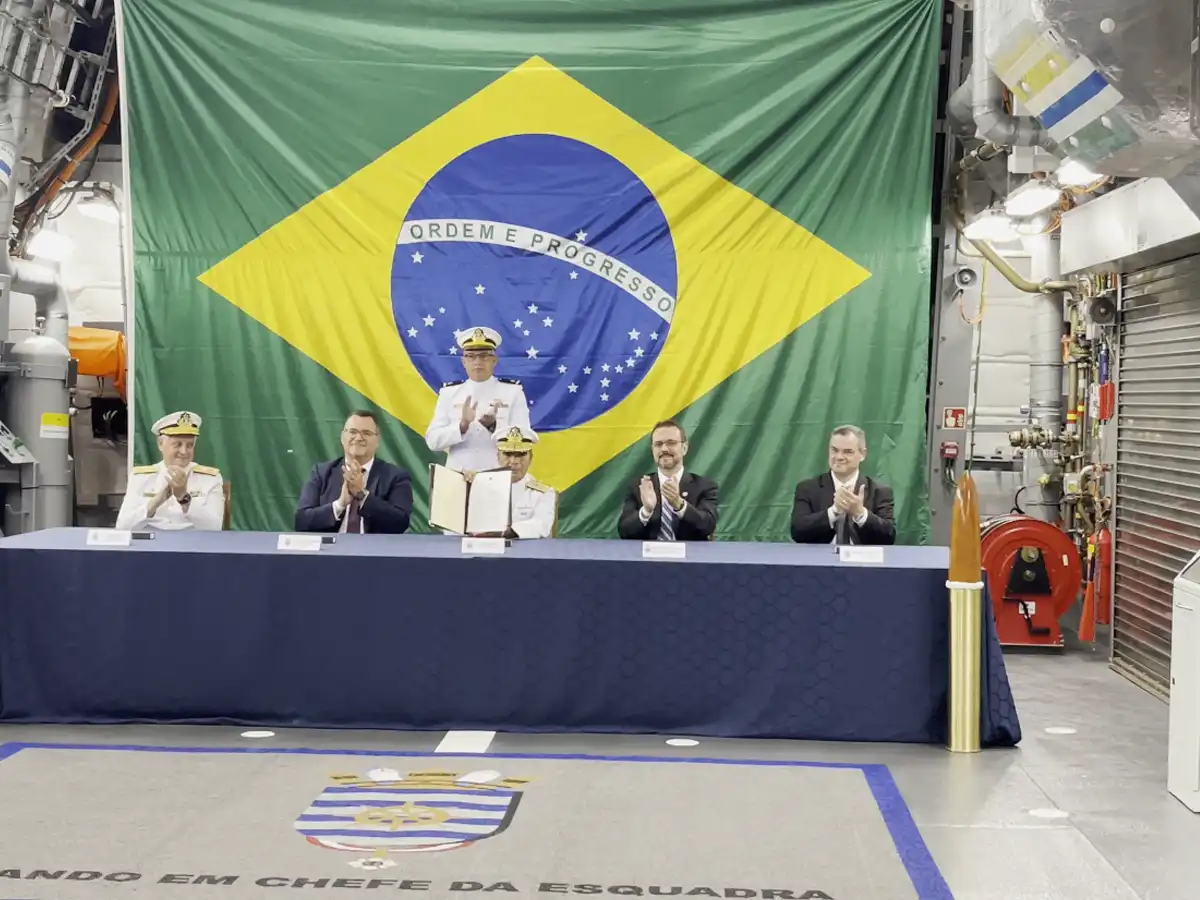 The signing took place during a Brazilian Navy ceremony