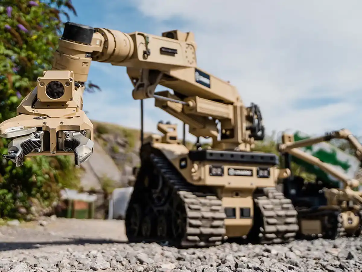The ADF uses L3Harris T4 and T7 robots