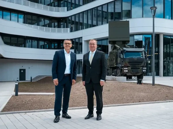 HENSOLDT CEO Oliver Dörre alongside Federal Minister of Defence Boris Pistorius